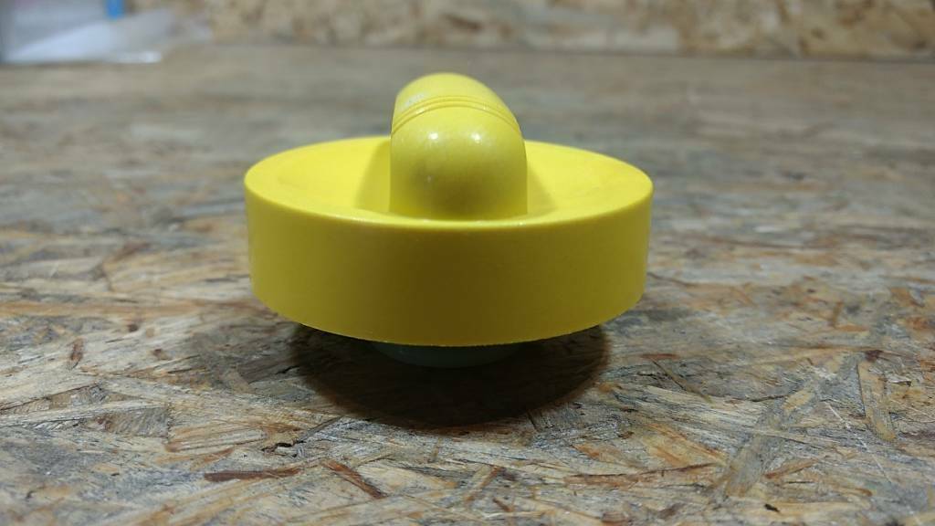 Opel Movano Öldeckel Öleinfüllstutzen neu original GM