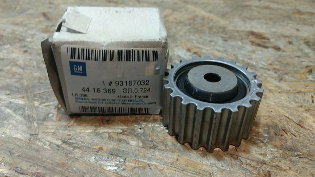 Original GM Opel Renault Volvo Führungsrolle NEU