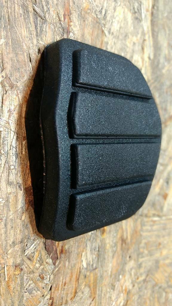 Original GM Opel Movano A Gummi Kupplungspedal NEU