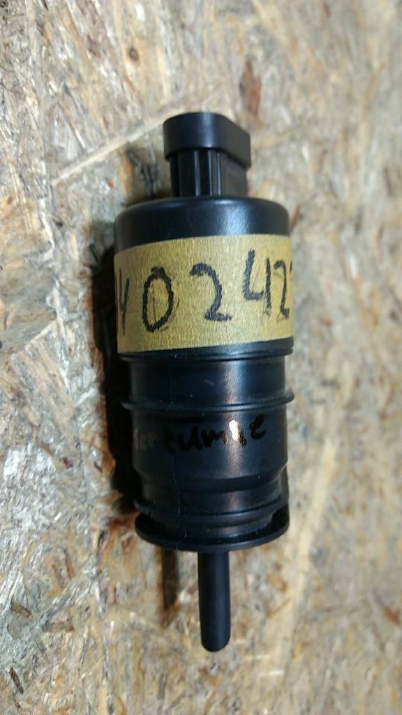 Original GM Opel Movano A Waschwasser Pumpe Scheibenreinigung NEU