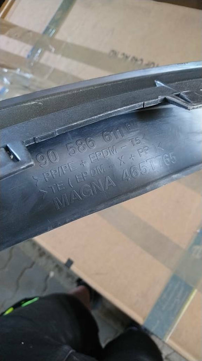 Vectra B Facelift Gummilippe Lippe Spoiler neu Original GM
