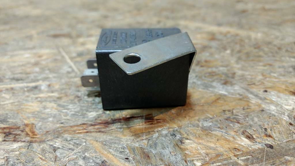 Original GM Opel Movano A Relais Blinkerleuchte 25A NEU