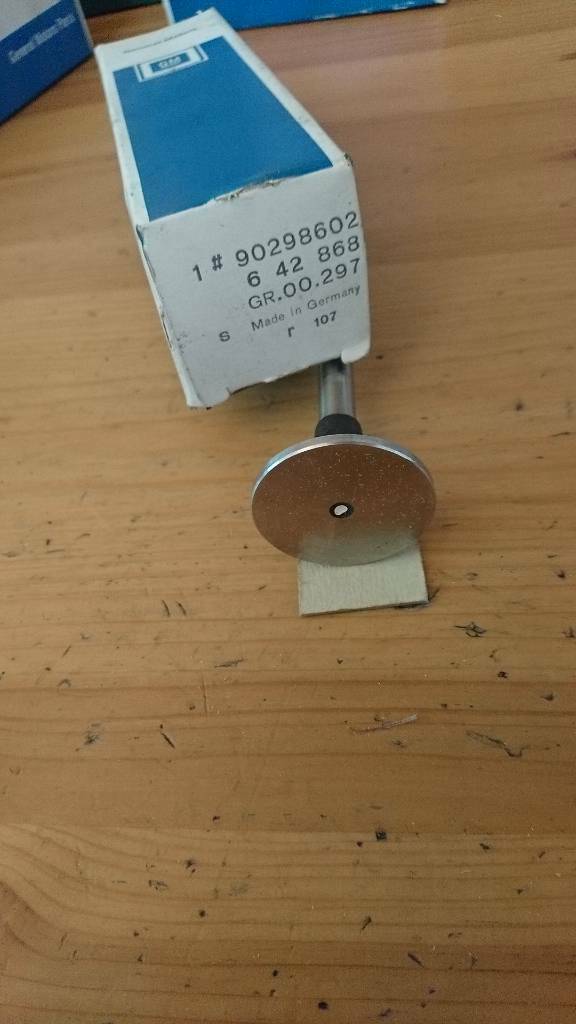 Omega A Auslassventil Neu Original GM