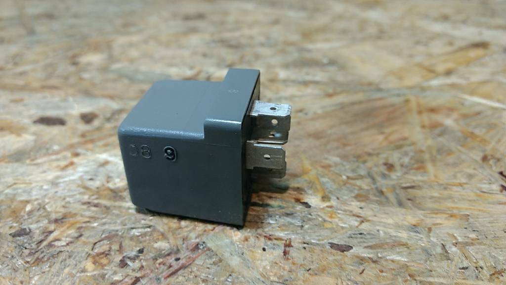 Original GM Opel Vivaro A Verzögerungsrelais NEU