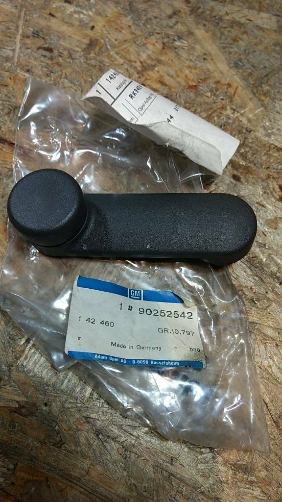 Original GM Opel Fensterkurbel Senator B NEU