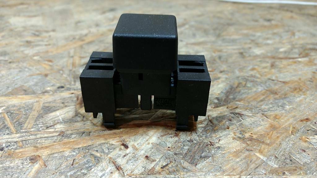 Original Fiat Lancia Warnblinkschalter Fiat NEU