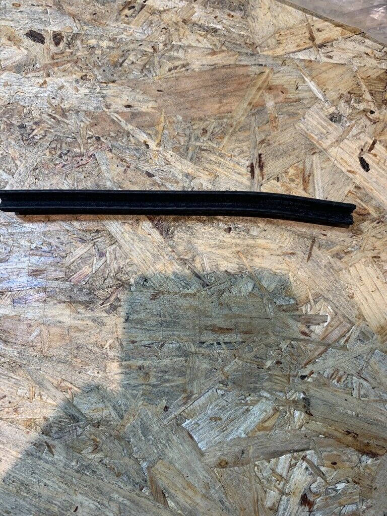 Original GM Opel Vivaro Kabelbaum Schutz Neu