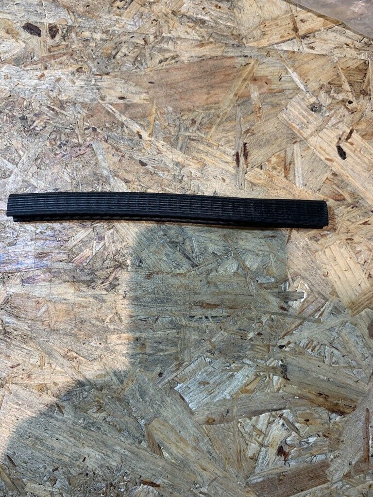 Original GM Opel Vivaro Kabelbaum Schutz Neu