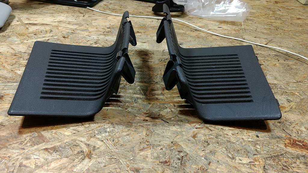 Original GM Opel Astra H Abdeckung Verkleidung Rücklicht NEU