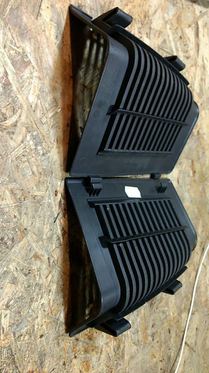 Original GM Opel Astra H Abdeckung Verkleidung Rücklicht NEU