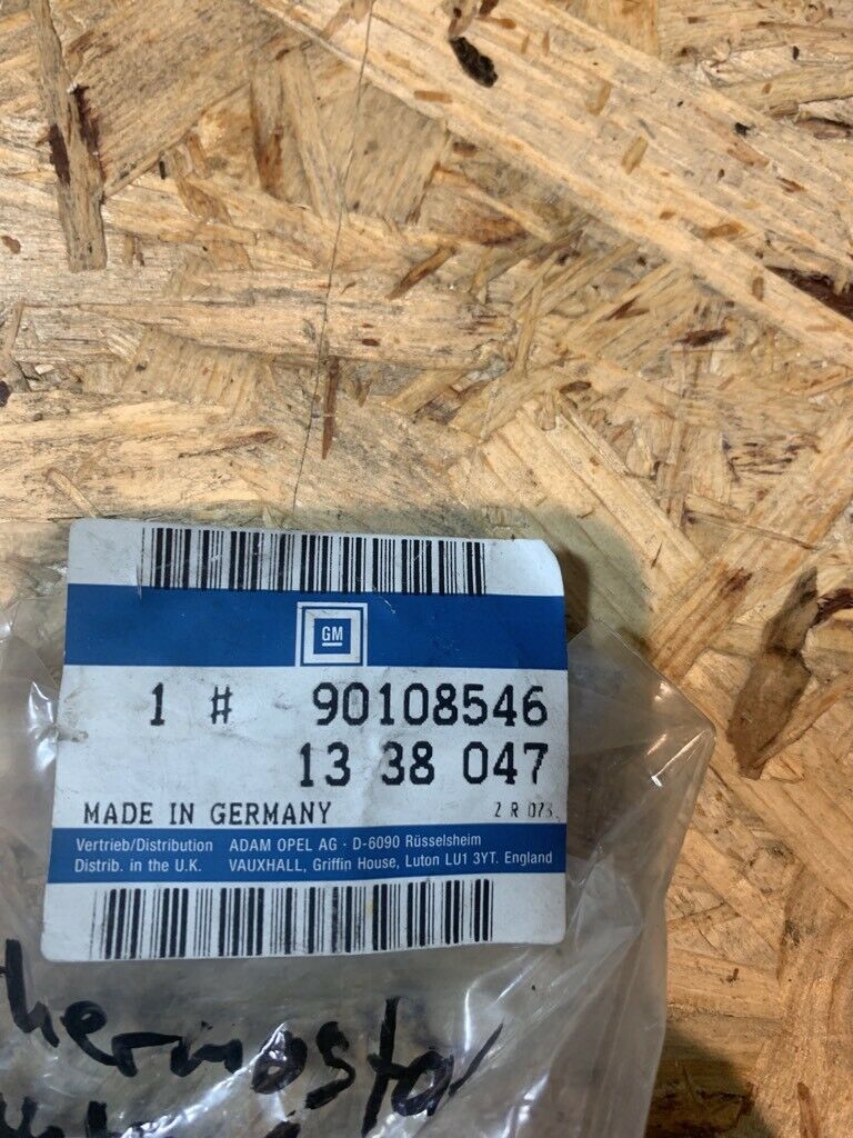 Original GM Opel Thermostat Manta A Rekord E Neu