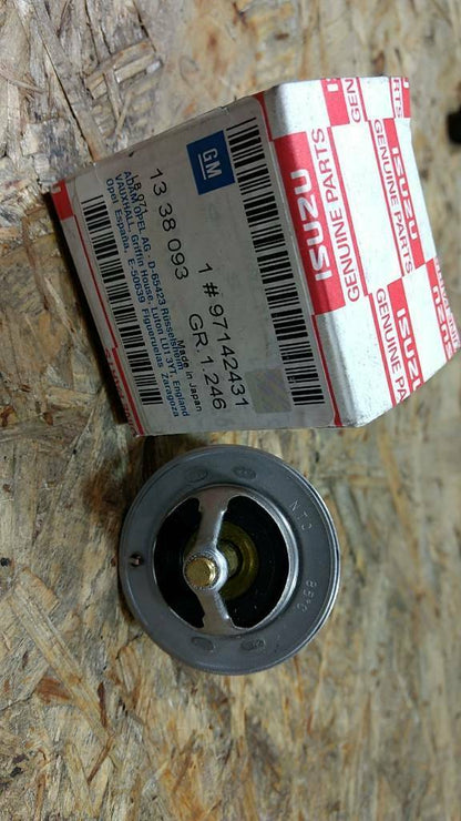 Original GM Opel Corsa B 1.7 D Thermostat NEU