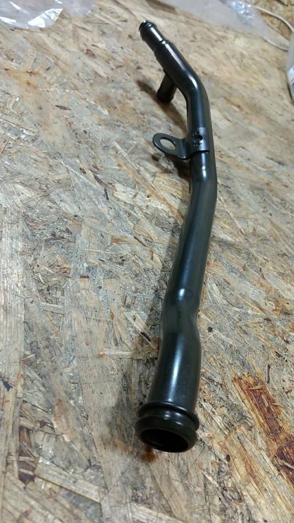 Original GM Opel Meriva A Rohr Thermostat Anlasser NEU