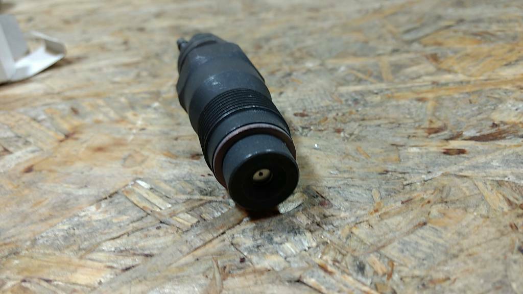 Original GM Opel Omega B Kraftstoffeinspritzventil NEU