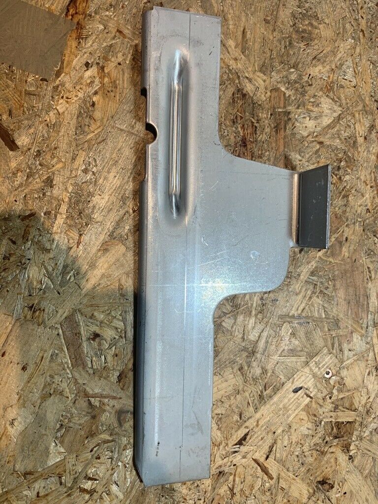 Original GM Opel Calibra Wagenheberstütze links Neu