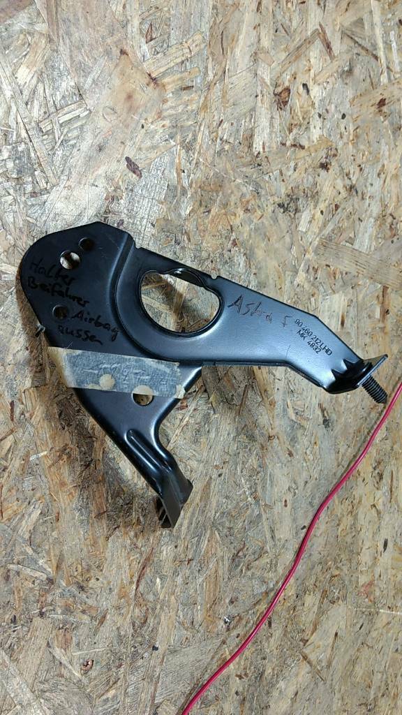 Original GM Opel Astra F Halter Beifahrer Airbag außen NEU