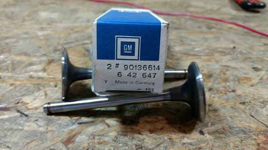 Original GM Opel Ascona C Kadett E 1.8i Einlassventil Set NEU