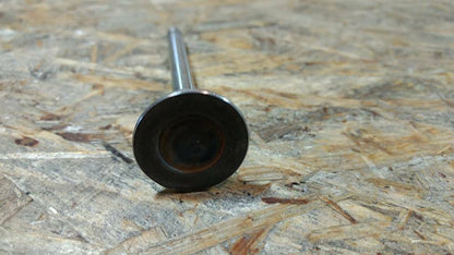 Original GM Opel Auslassventil Kadett C Ascona B 1.0 / 1.2 NEU