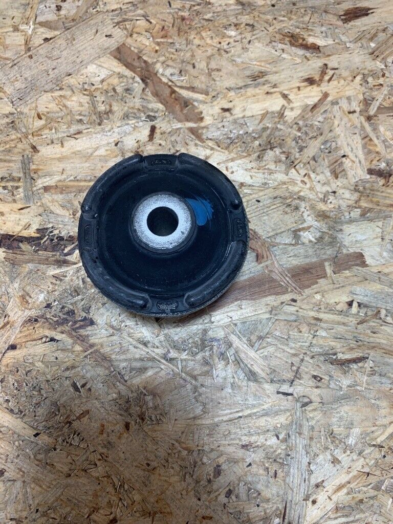 Original GM Opel Lage Buchse Vectra B NEU