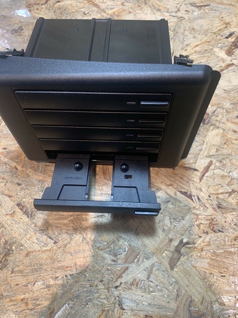 Opel Omega B Kassettenbox neu Original GM