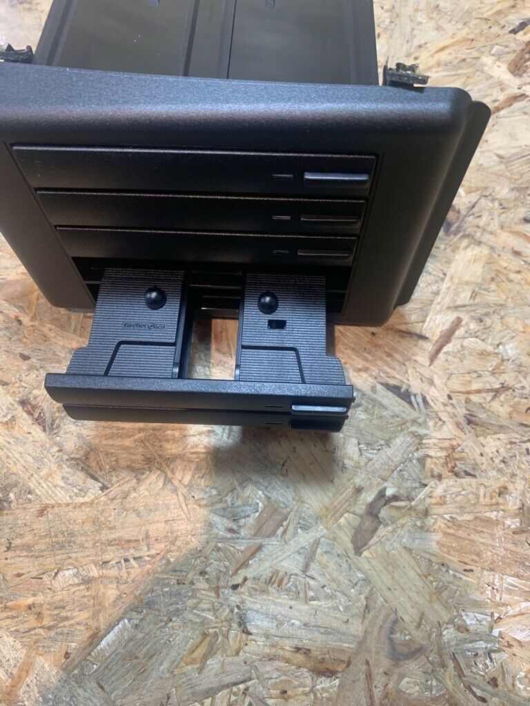 Opel Omega B Kassettenbox neu Original GM