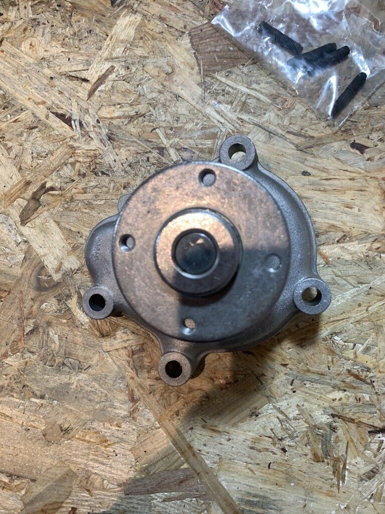 Original GM Opel Wasserpumpe Corsa B Astra F Cabrio Vectra A