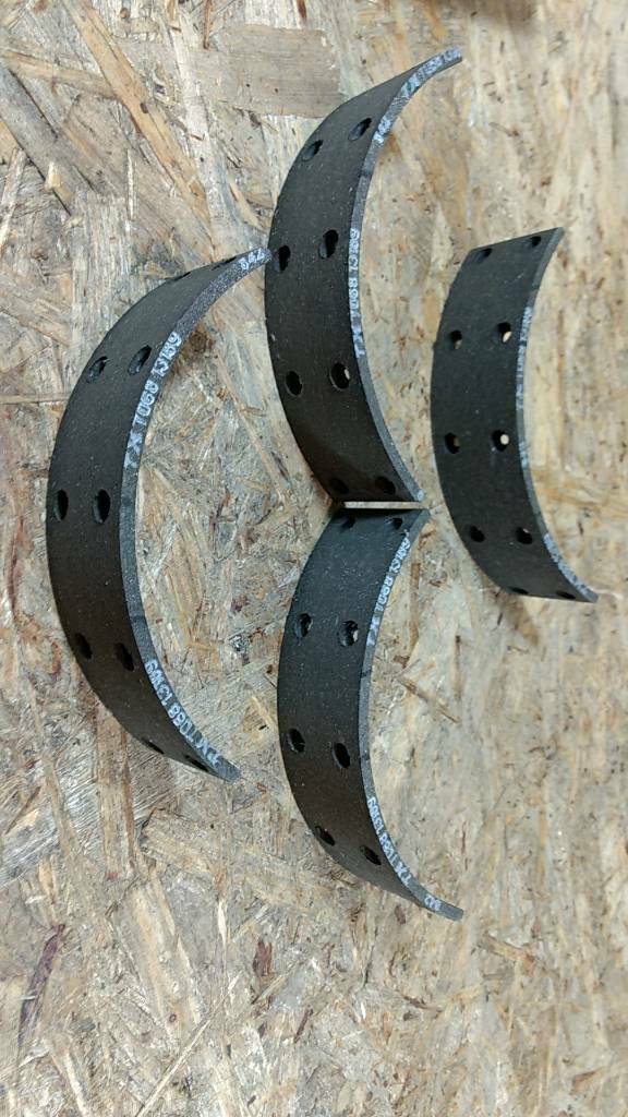 Original GM Opel Bremsbacken-Satz hinten Opel Oldtimer NEU