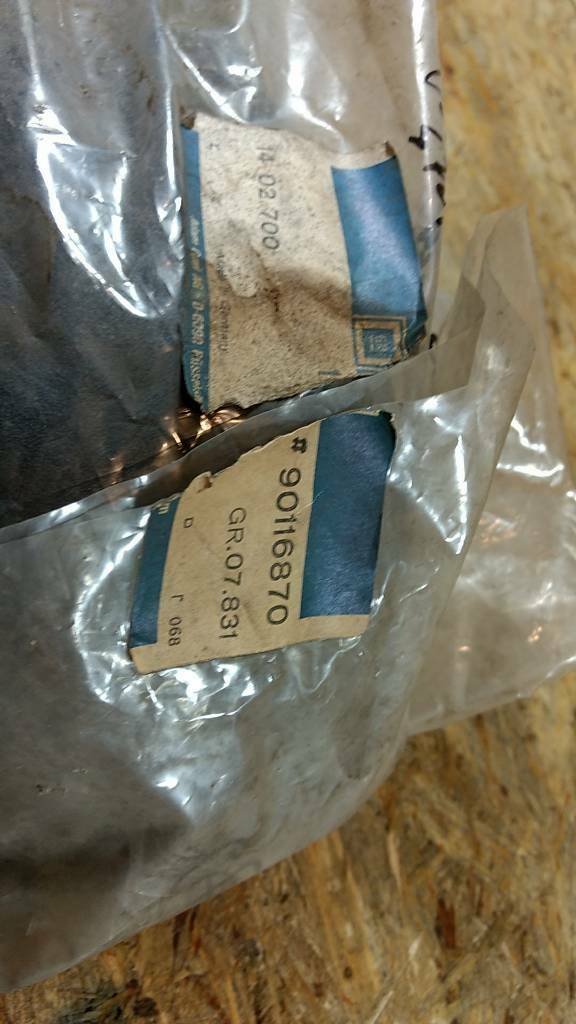 Original GM Opel Kadett D Stoßstangenecke NEU