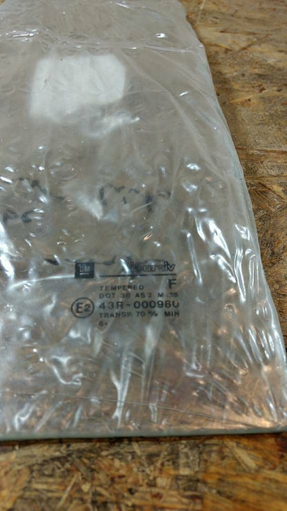 Original GM Opel Astra F Caravan Scheibe hinten links NEU
