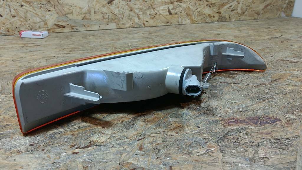 Original GM Opel Renault Master Movano Blinker vorne links NEU