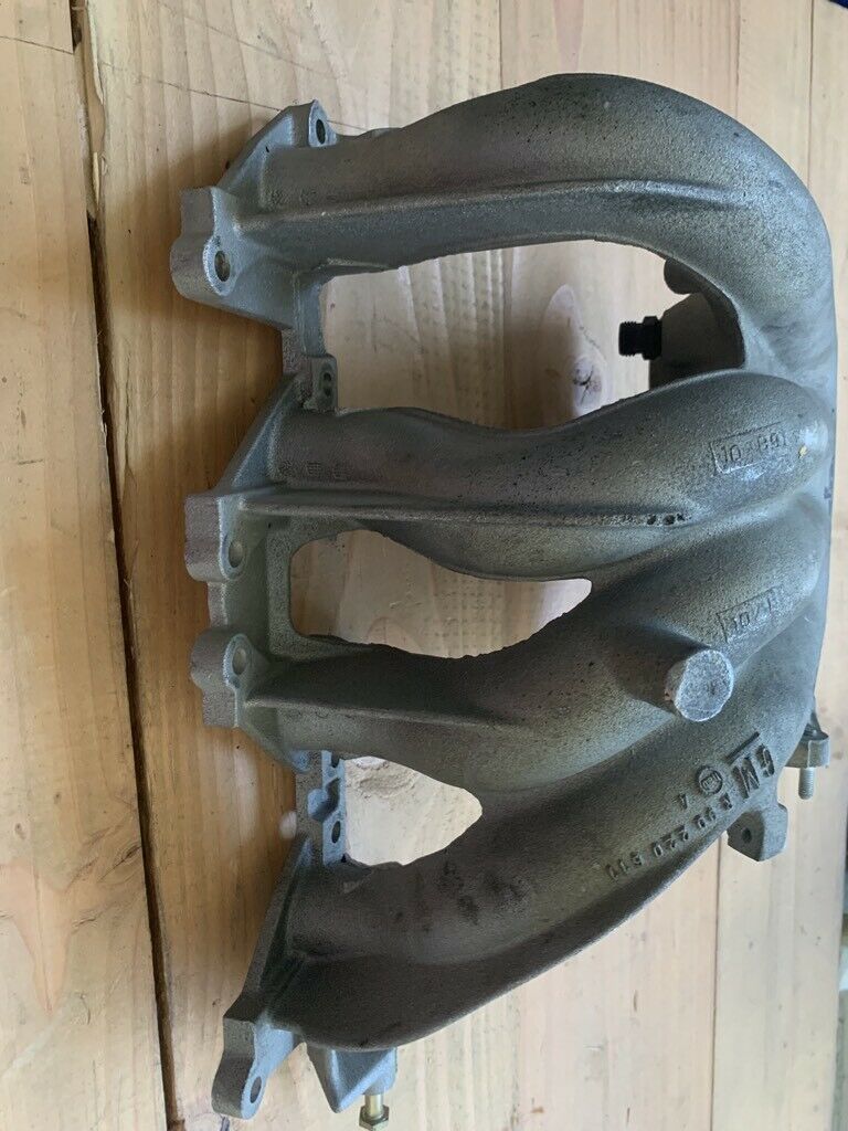 Original GM Opel Calibra Omega A 2.0L Saugrohr NEU