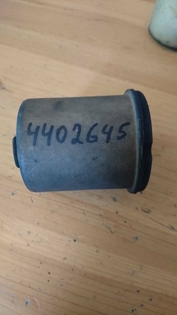 Astra F Kadett E Vectra A Dämpfungsbuchse Hinterachse Neu GM