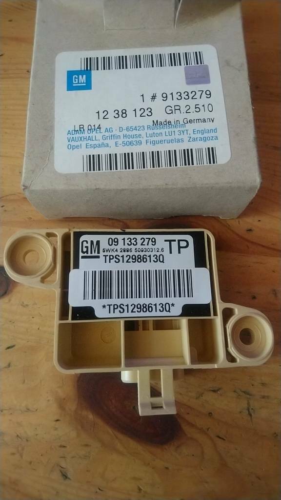 Astra G Airbag Sensor NEU Original GM 9133279