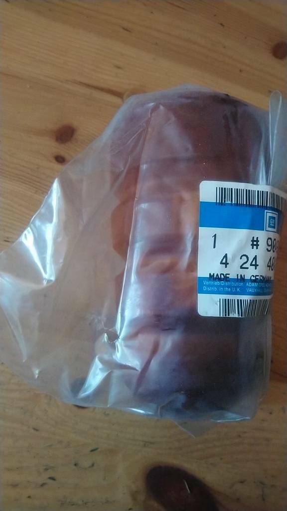 Corsa B Combo Federbein Puffer Starachse neu GM