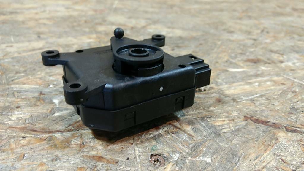 Original GM Opel Stellmotor Klimaanlage Astra G NEU