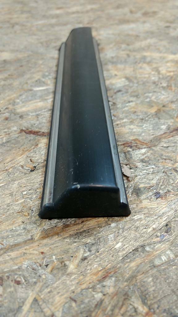 Original GM Opel Rekord E Zierleiste Kotflügel links NEU