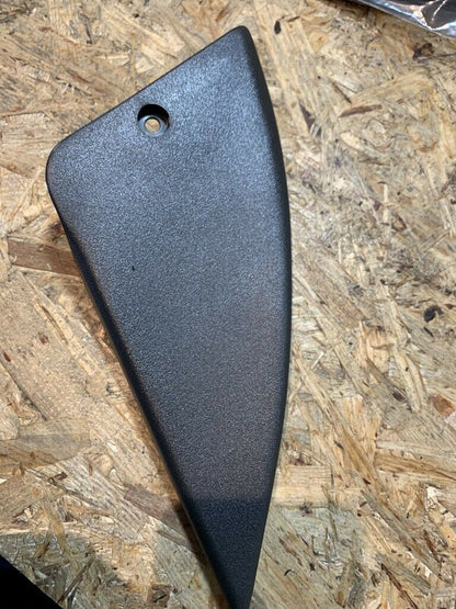 Original GM Opel Omega B Spiegeldreieck Neu