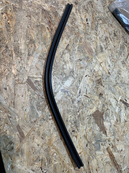Original GM Opel Omega A Dichtung Stoßstange NEU