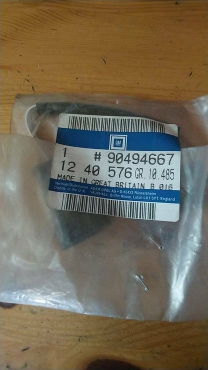 Opel Omega B Schalter Zentralverriegelung Kofferraum neu Original GM