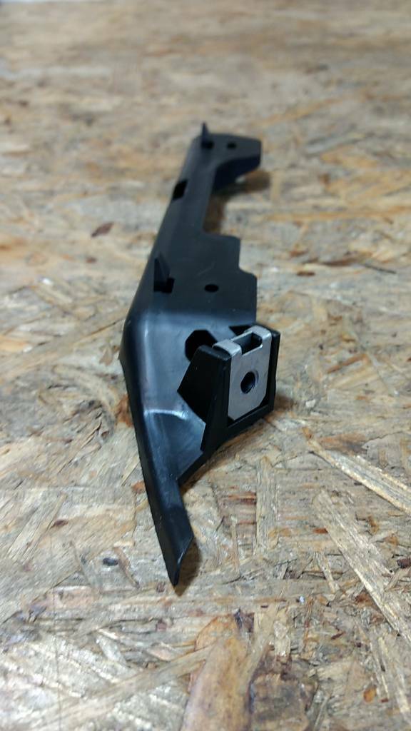 Original GM Opel Führungsschiene v.r Astra G NEU