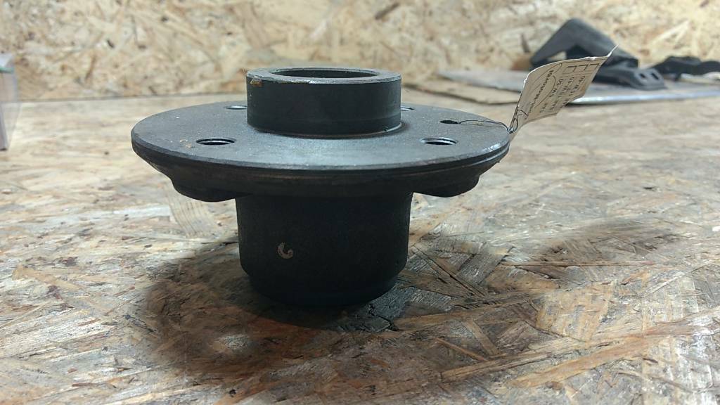 Original GM Opel Ascona B Radlager Hinterrad-Nase NEU