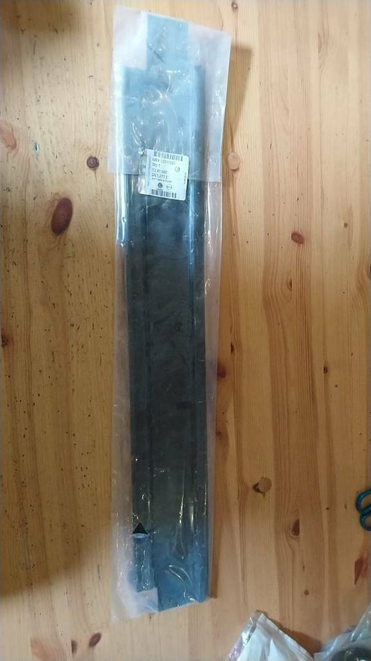 Chevrolet Malibu Kühler Abdeckung neu Original GM