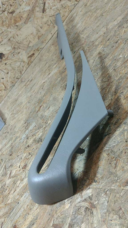 Opel Vivaro Verkleidung Karosserie seitlich original GM NEU