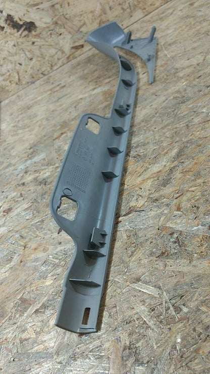 Opel Vivaro Verkleidung Karosserie seitlich original GM NEU