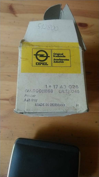 Original GM Opel Rekord E Aschenbecher chrom Neu