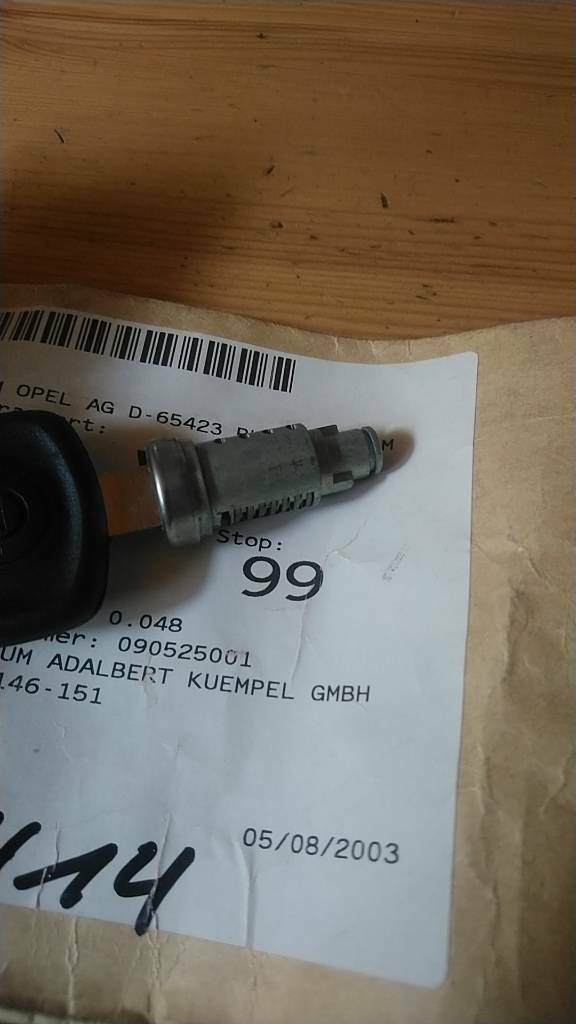 Corsa B Tigra A Schloss Schließzylinder neu Original GM