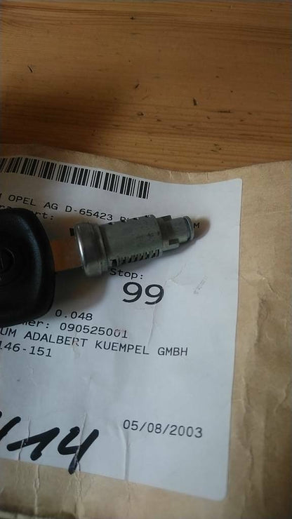 Corsa B Tigra A Schloss Schließzylinder neu Original GM