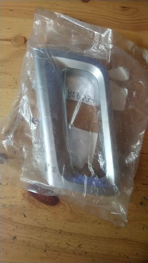 Chevrolet Captiva Türgriffeinsatz rechts neu Original GM