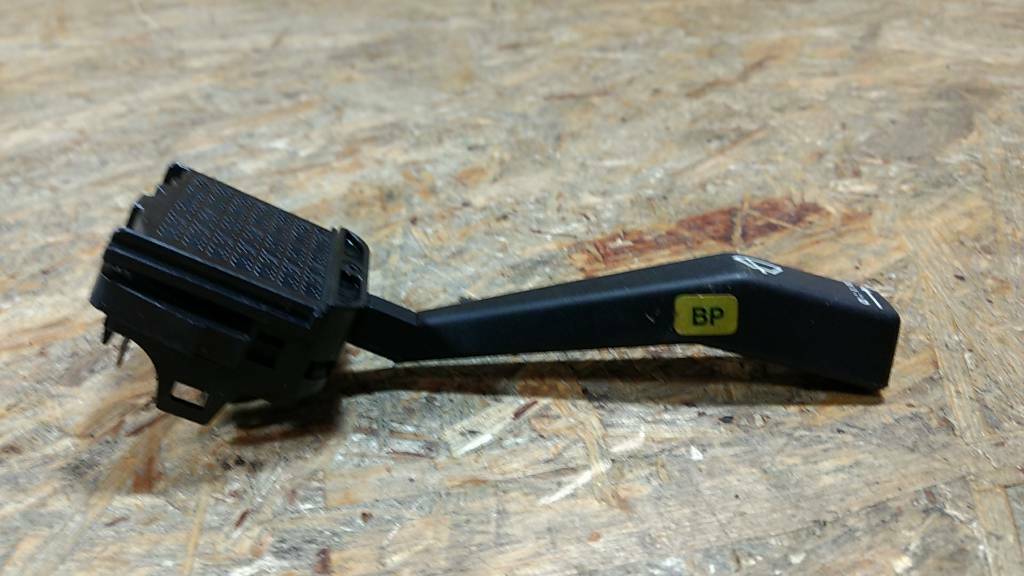 Corsa A 83-92 Scheibenwischerschalter Original GM Opel Neu