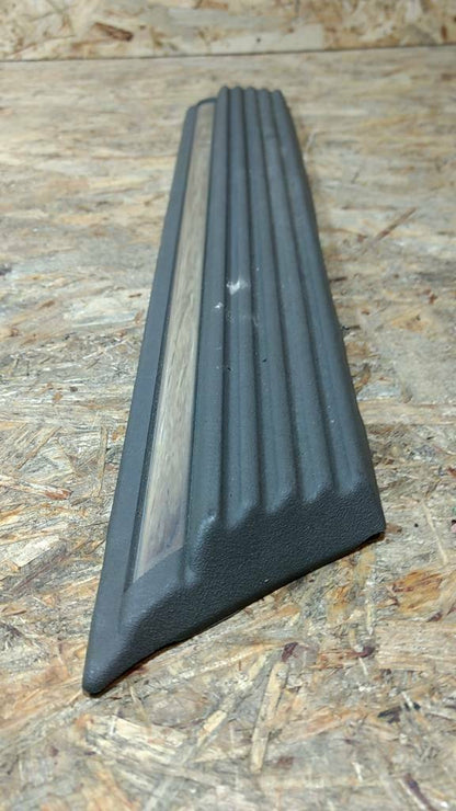Original GM Opel Rekord E Caravan 3-Türer Zierleiste NEU